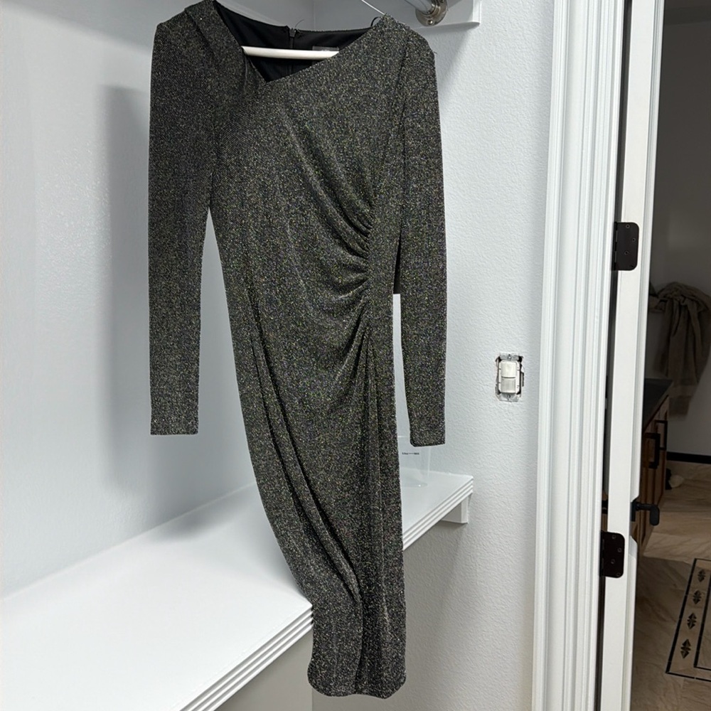 Brand new glittery Vince Camuto sheath dress!